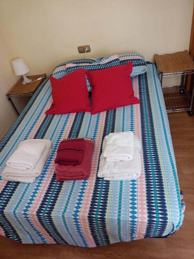 Apartamentos Vialia Sol Y Playa Малага Экстерьер фото