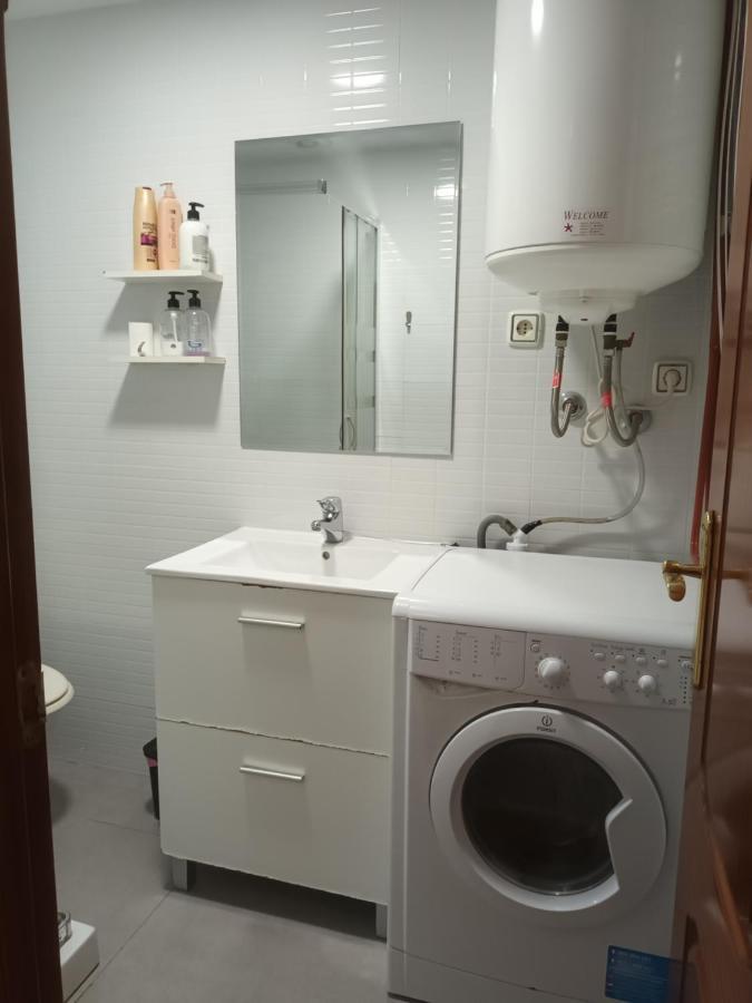 Apartamentos Vialia Sol Y Playa Малага Экстерьер фото